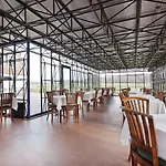Gut Sarnow - Und Restaurant Отель 3*