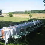 Gut Sarnow - Und Restaurant Отель 3*