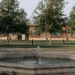 Отель Gut Sarnow - Und Restaurant