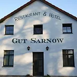 Hotel Gut Sarnow - Und Restaurant 3*