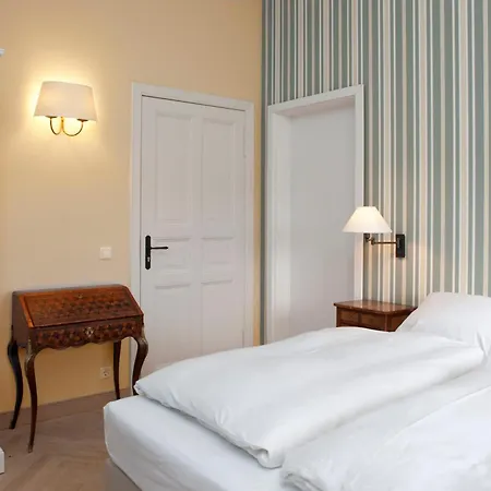 Gut Sarnow - Und Restaurant 3*