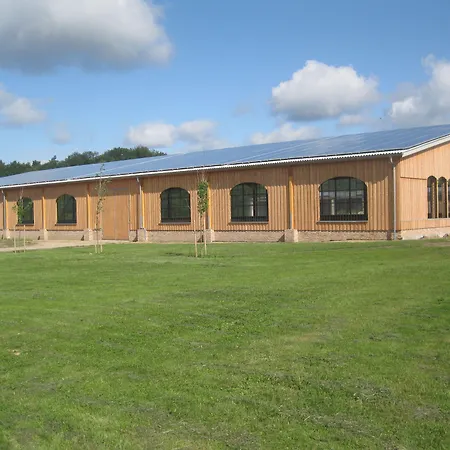 Gut Sarnow - Und Restaurant Hotel Schorfheide