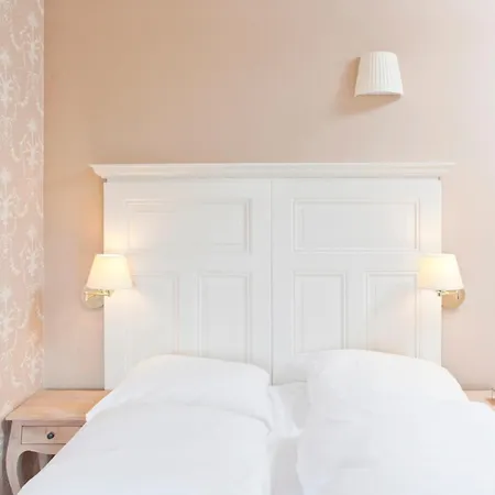 Gut Sarnow - Und Restaurant Hotel 3*