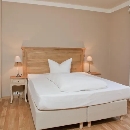 Hotel Gut Sarnow - Und Restaurant Schorfheide