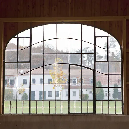Hotel Gut Sarnow - Und Restaurant Schorfheide