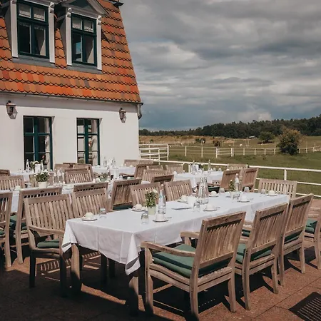 Gut Sarnow - Und Restaurant Hotel Schorfheide