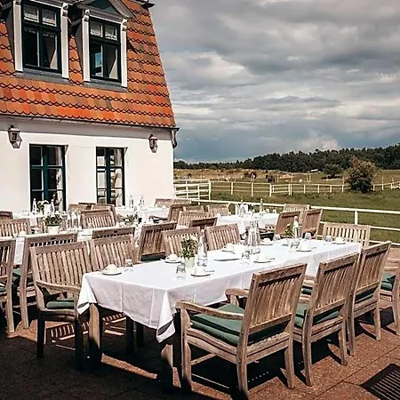 Gut Sarnow - Und Restaurant