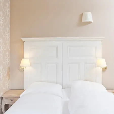 Hotel Gut Sarnow - Und Restaurant Schorfheide