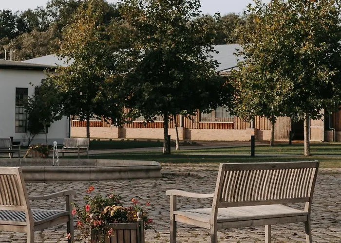 Hotel Gut Sarnow - Und Restaurant Schorfheide