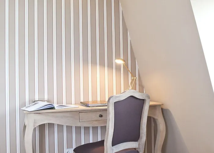 Hotel Gut Sarnow - Und Restaurant 3*