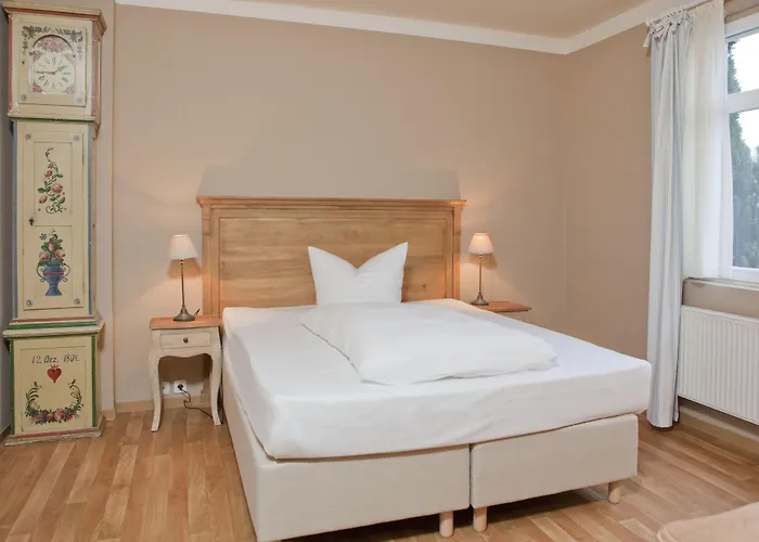 Hotel Gut Sarnow - Und Restaurant Schorfheide