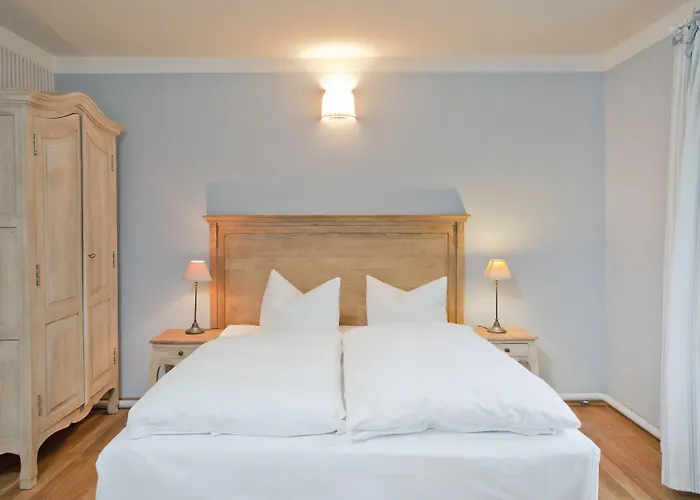 Hotel Gut Sarnow - Hotel, Restaurant Und Reitanlage Schorfheide