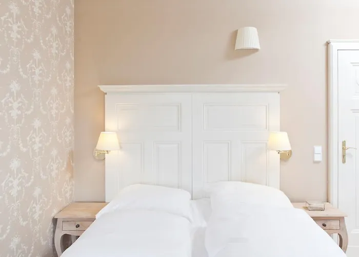 Hotel Gut Sarnow - Und Restaurant Schorfheide